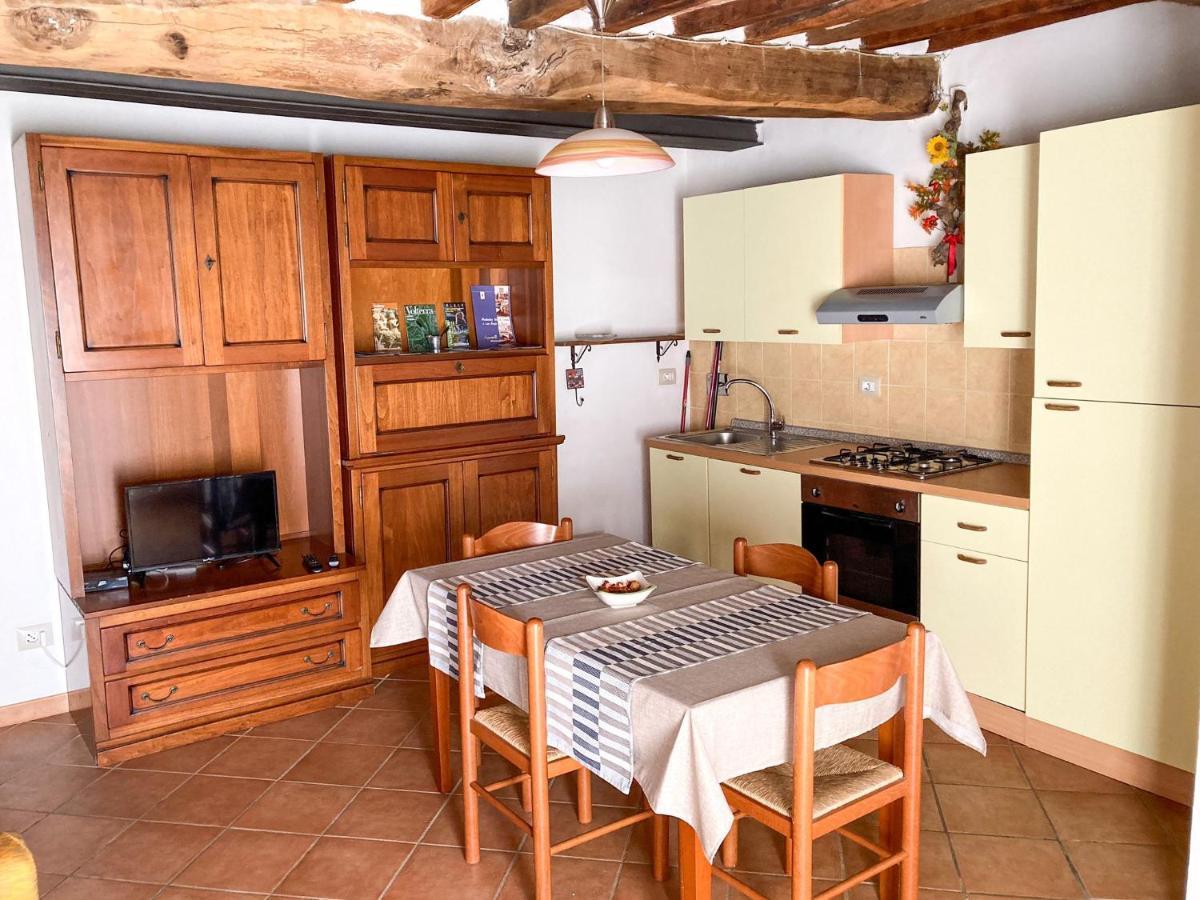 Agora Leilighet Montecatini Val di Cecina Eksteriør bilde